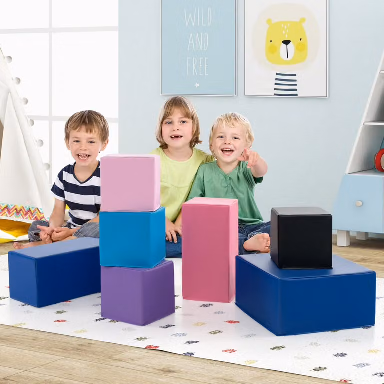 Set di 7 blocchi di schiuma colorati Costway per impilare e arrampicarsi per bambini