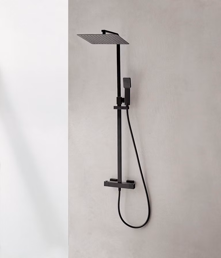 Sistema doccia SANYCCES CUBO Rain con termostato 30 cm angolare, nero opaco