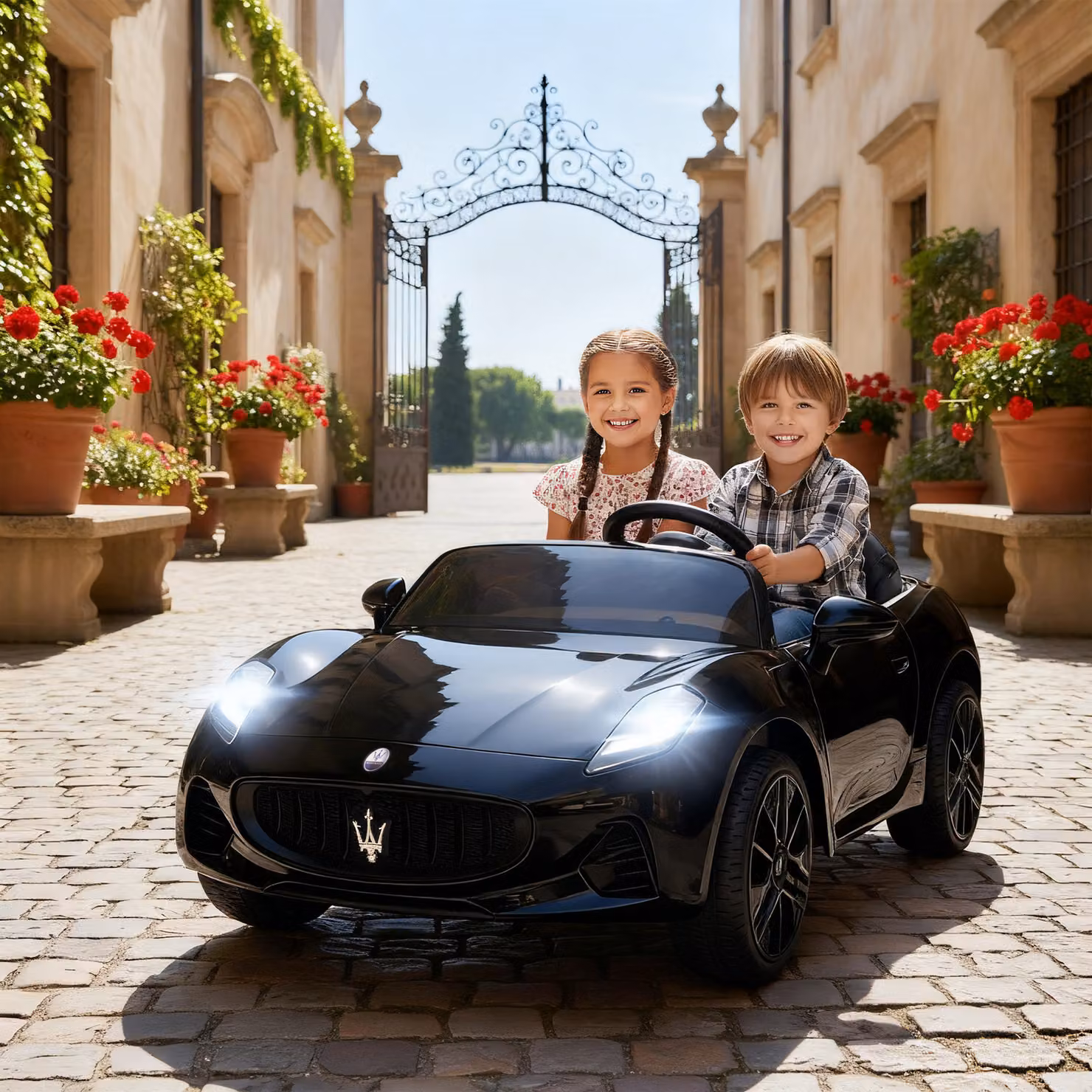 Auto Elettrica Maserati AIYAPLAY per Bambini a 2 Posti, 12V con Telecomando, Luci LED e Musica, Nero – 2