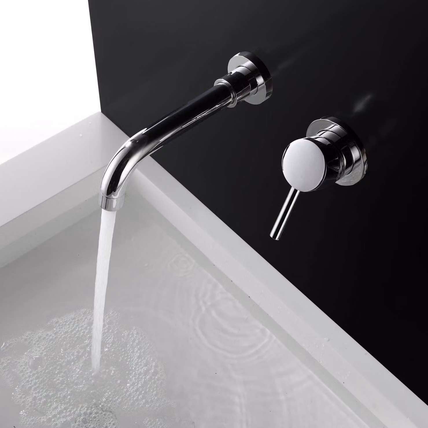 Miscelatore monocomando da parete per lavabo, in cromo, realizzato in ottone