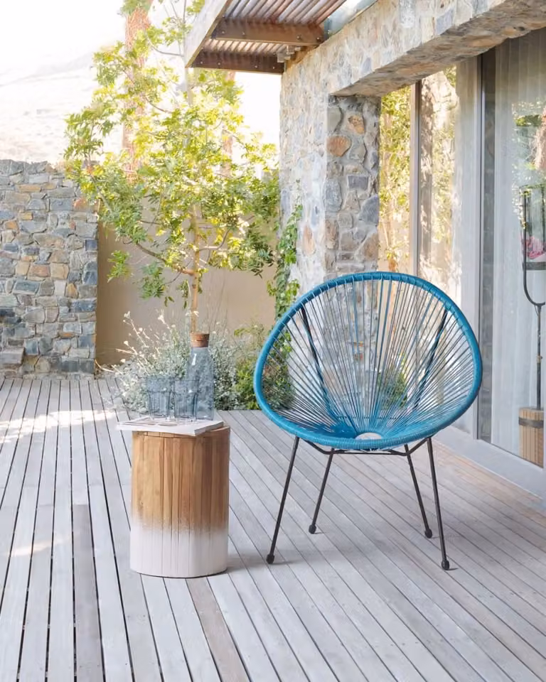 Sedia da giardino moderna Beliani in polyrattan blu resistente ai raggi UV