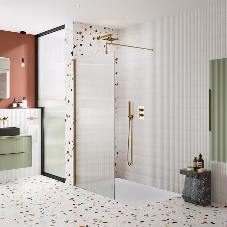 Box Doccia Walk-In Ottone Spazzolato in Vetro Scanalato con Piatto Doccia 1400mm x 700mm - Senza  Anta Paraspruzzi