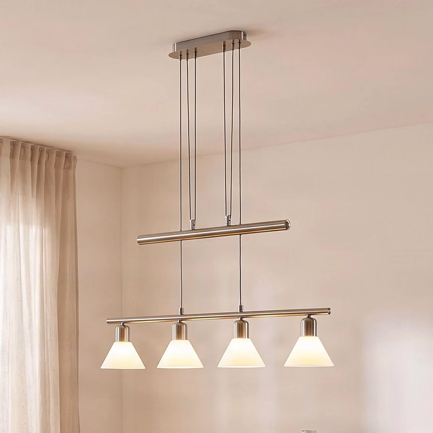 Lampada a sospensione Delira Lindby, dimmerabile, Alluminio / Grigio / Zincato, Soggiorno / Sala da pranzo, Metallo, Moderno, Lampada a sospensione