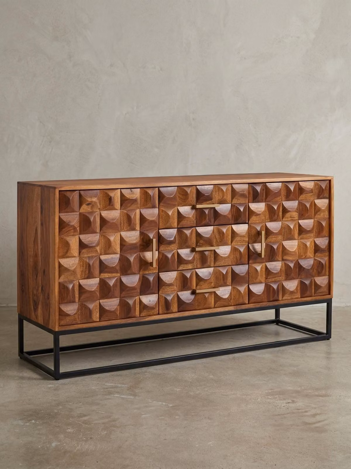 Credenza in legno Sheesham, design industriale, struttura in metallo. 145x45x81 cm | Kadima Design