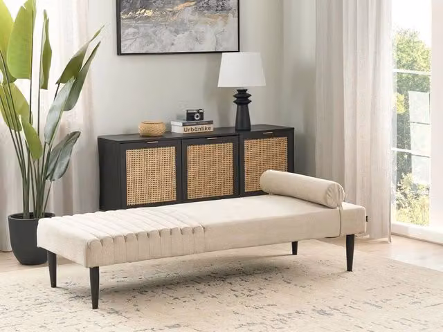 Chaise Lounge BELIANI Beige con Rivestimento in Tessuto e Funzione Letto, Design Moderno per Soggiorno e Camera da Letto, L: 180 cm, P: 74 cm, H: 40 cm