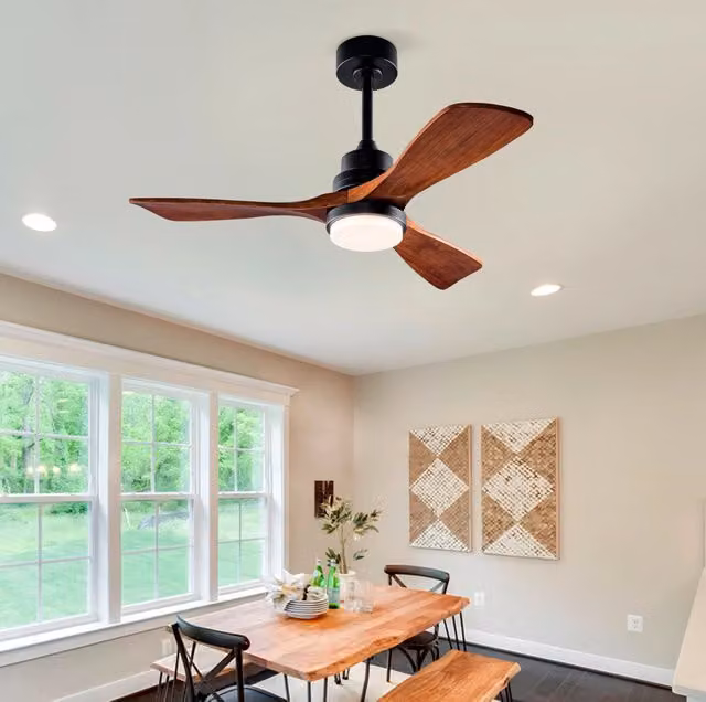 Ventilatore da soffitto moderno con luce LED, motore DC reversibile, telecomando e timer, nero e noce scuro