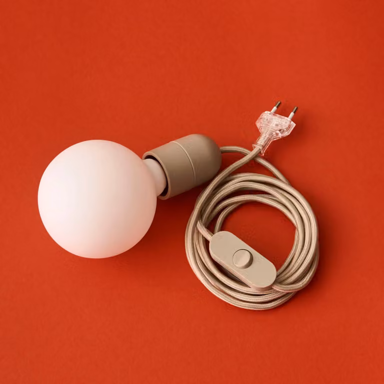 HAY Lampada da tavolo COMMON, Alluminio / Grigio / Zincato, Soggiorno / Sala da pranzo, Plastica, Lampada da tavolo