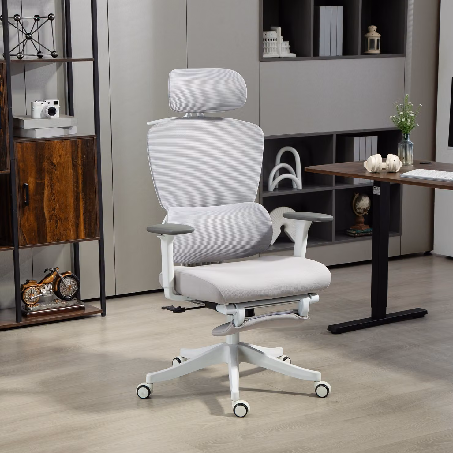 Poltrona da ufficio ergonomica HOMCOM con poggiatesta rotante e schienale inclinabile, rivestimento in tessuto, nero e grigio, L/P/H: 71 x 70 x 119 cm – 2