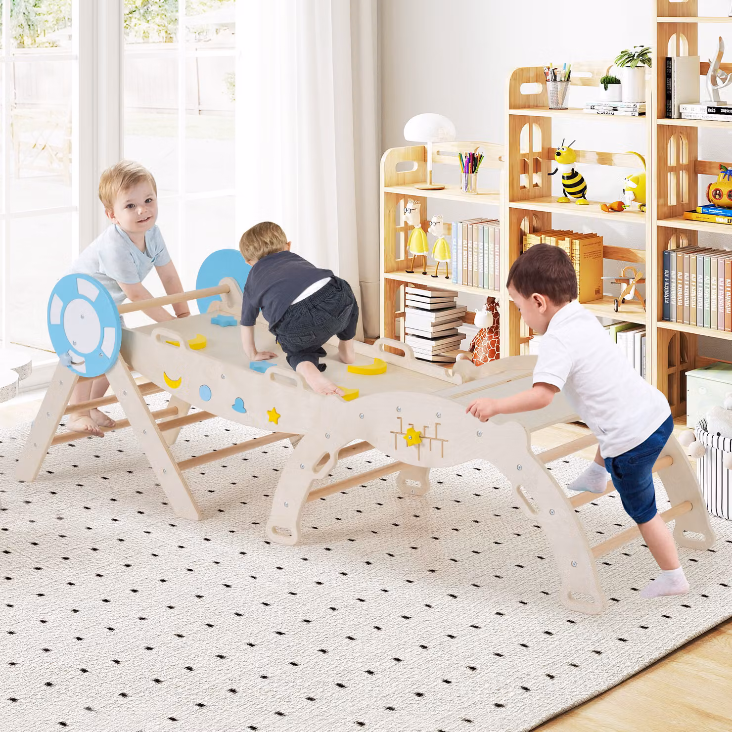 Set Montessori 8 in 1 Costway in legno naturale con scivolo, scala ad arco e labirinto pieghevole per arrampicata e palestra interna per bambini