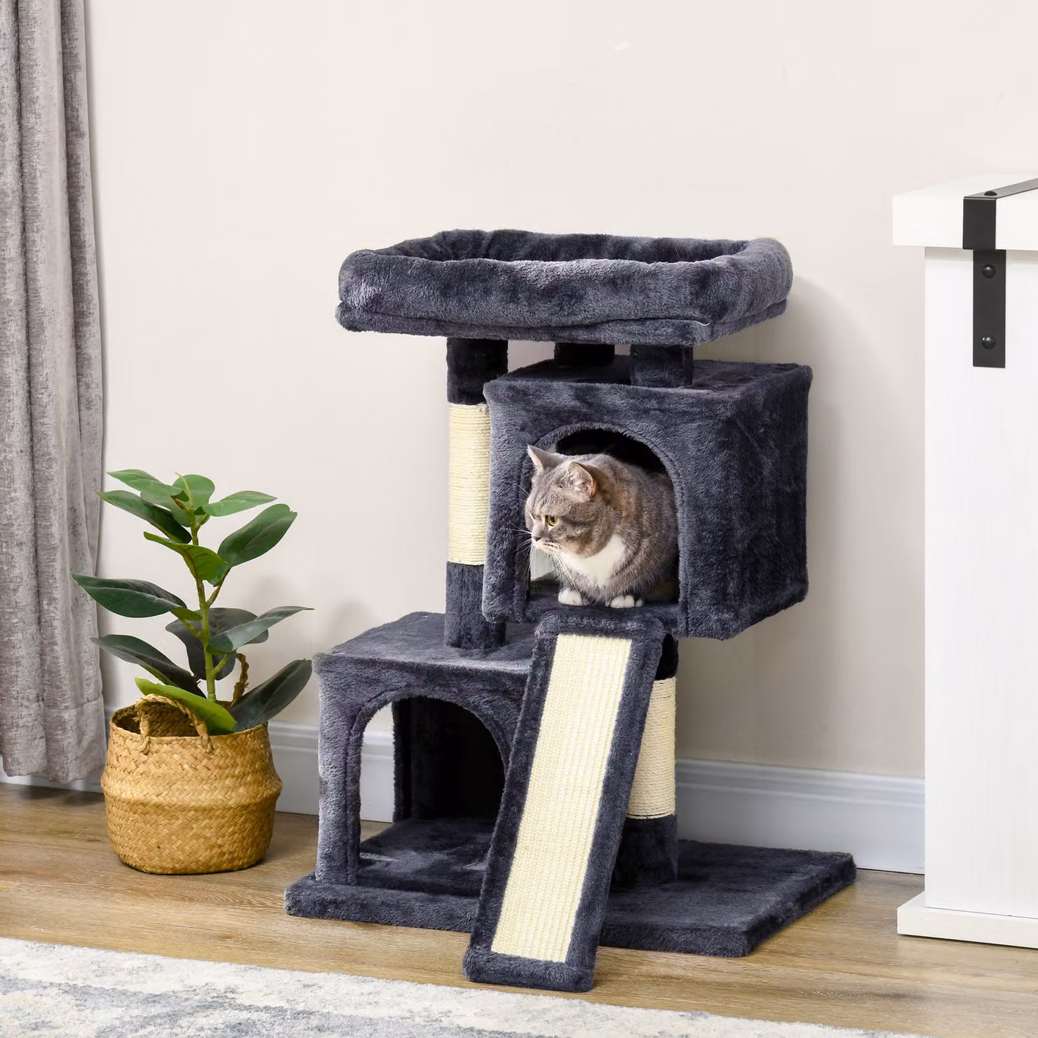 Albero Tiragraffi per Gatti PawHut con Pali in Sisal, 3 Casette e Giochi Integrati, Colore Nero e Grigio, L/P/H: 59 x 39 x 83 cm – 2