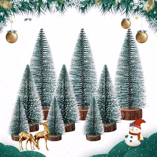 Piccolo abete di Natale artificiale verde con neve