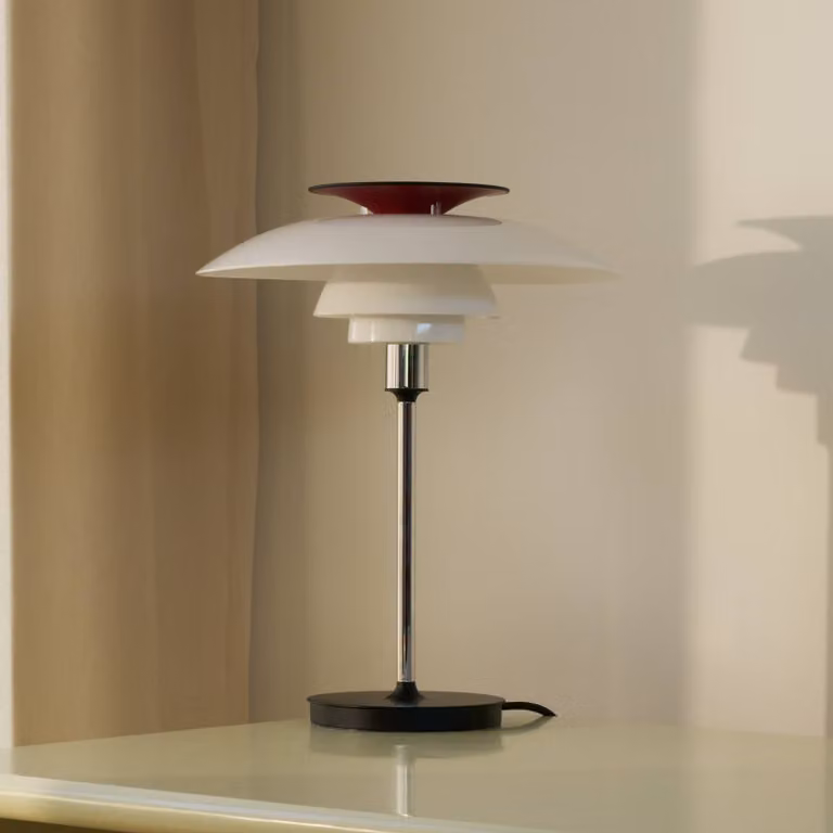 Louis Poulsen Lampada da tavolo di design PH 80, Alluminio / Grigio / Zincato, Soggiorno / Sala da pranzo, Alluminio, Scandinavo, Lampada da tavolo