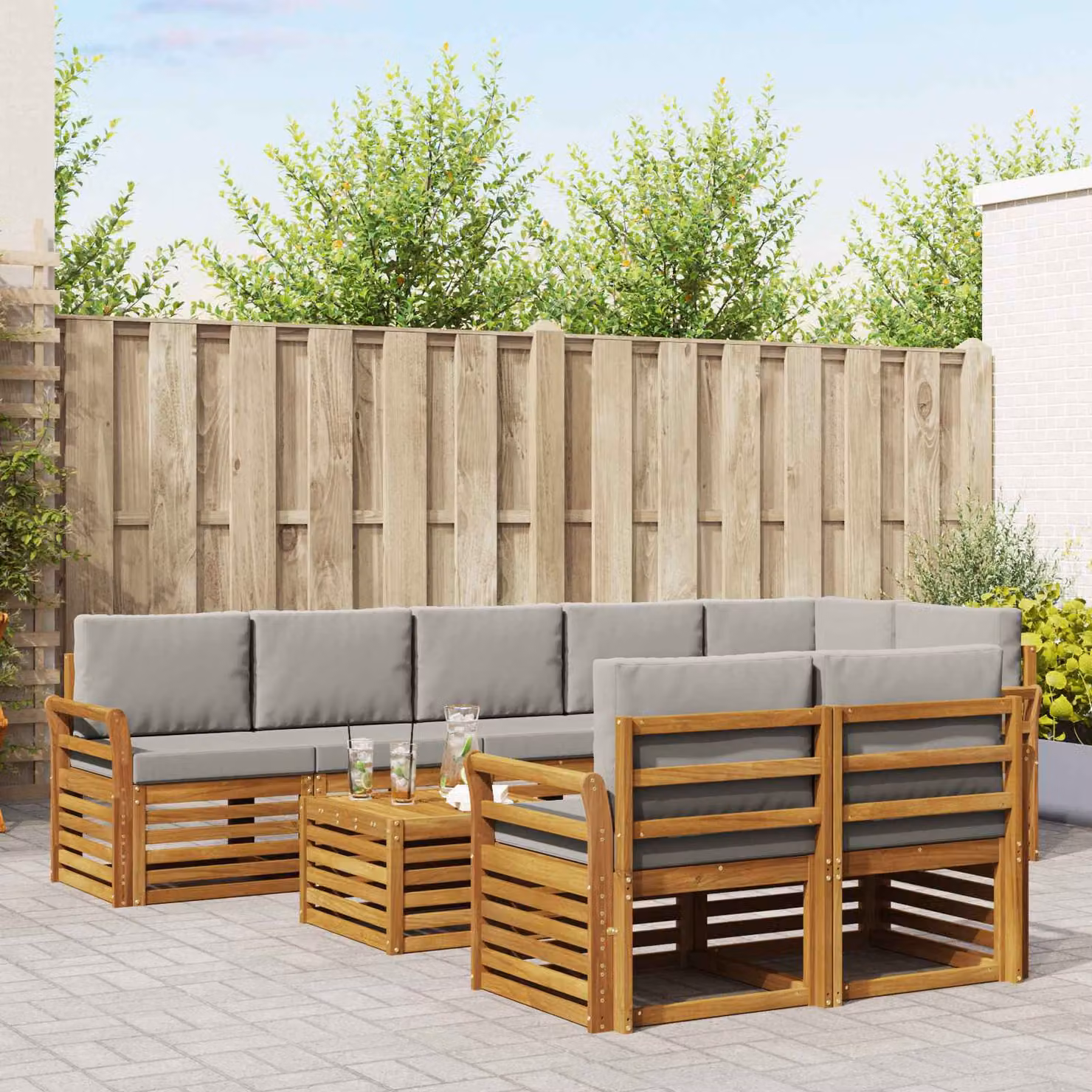 vidaXL Set di divani da esterno moderno a forma di U in legno di acacia con cuscini, 9 pezzi, Grigio e Bianco