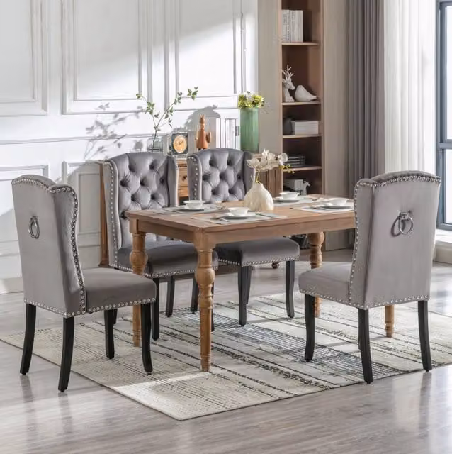 Set di 4 sedie da pranzo in velluto grigio con gambe in rovere e schienale capitonné