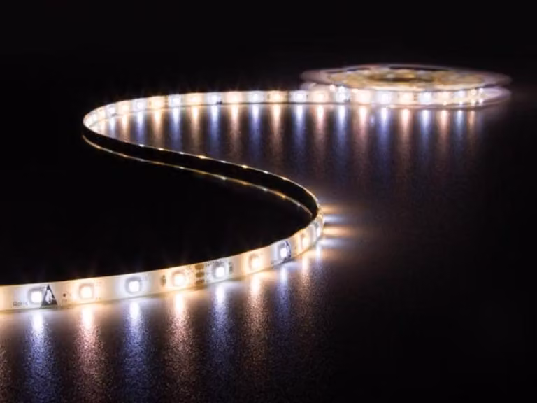 Kit Con Striscia Led Flessibile Bianco Caldo E Bianco Freddo, Controller E Alimentatore - 300 Led - 5 M - 12 Vdc