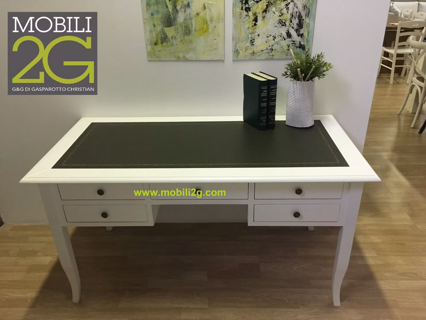 Scrivania Arte Povera Mobili 2G in Legno di Pino Bianco e Verde con Inserto in Ecopelle L/P/H: 150 x 75 x 81 cm – 1