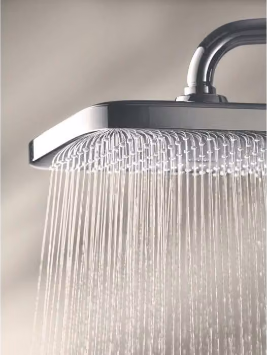 Soffione doccia, GROHE Vitalio Comfort 250 Cube, 250 mm x 250 mm, forma squadrata, trattamento anticalcare, limitatore di portata: 9,5 l/min