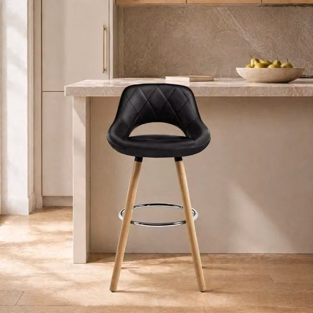 Sgabello da bar con schienale REDOM in similpelle nera e legno, Altezza: 68 cm