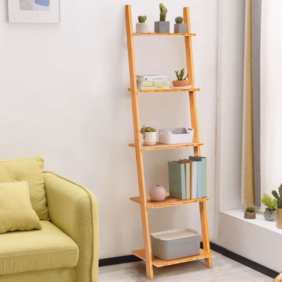 Libreria a scala Costway in bambù marrone con 5 ripiani, scaffale moderno per soggiorno, cucina o ufficio, L 43 cm x P 35 cm x H 165 cm