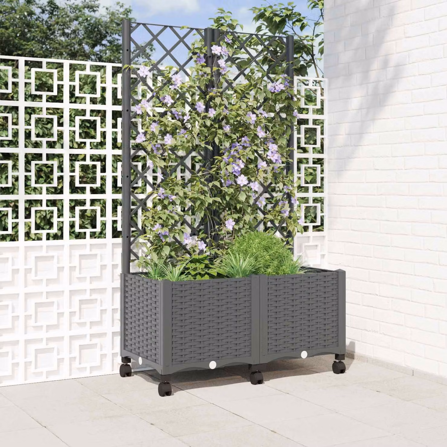 vidaXL Vaso da giardino con grigliato e ruote Grigio Chiaro in plastica H: 146 cm, L: 80 cm, P: 40 cm