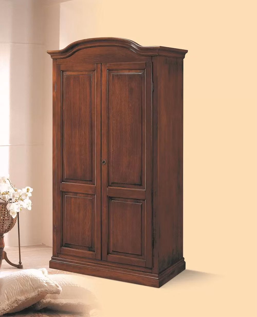 Armadio classico a 2 ante in legno massello marrone con cappello tondo Mobili 2G L/P/H: 107 x 55 x 197 cm – 2