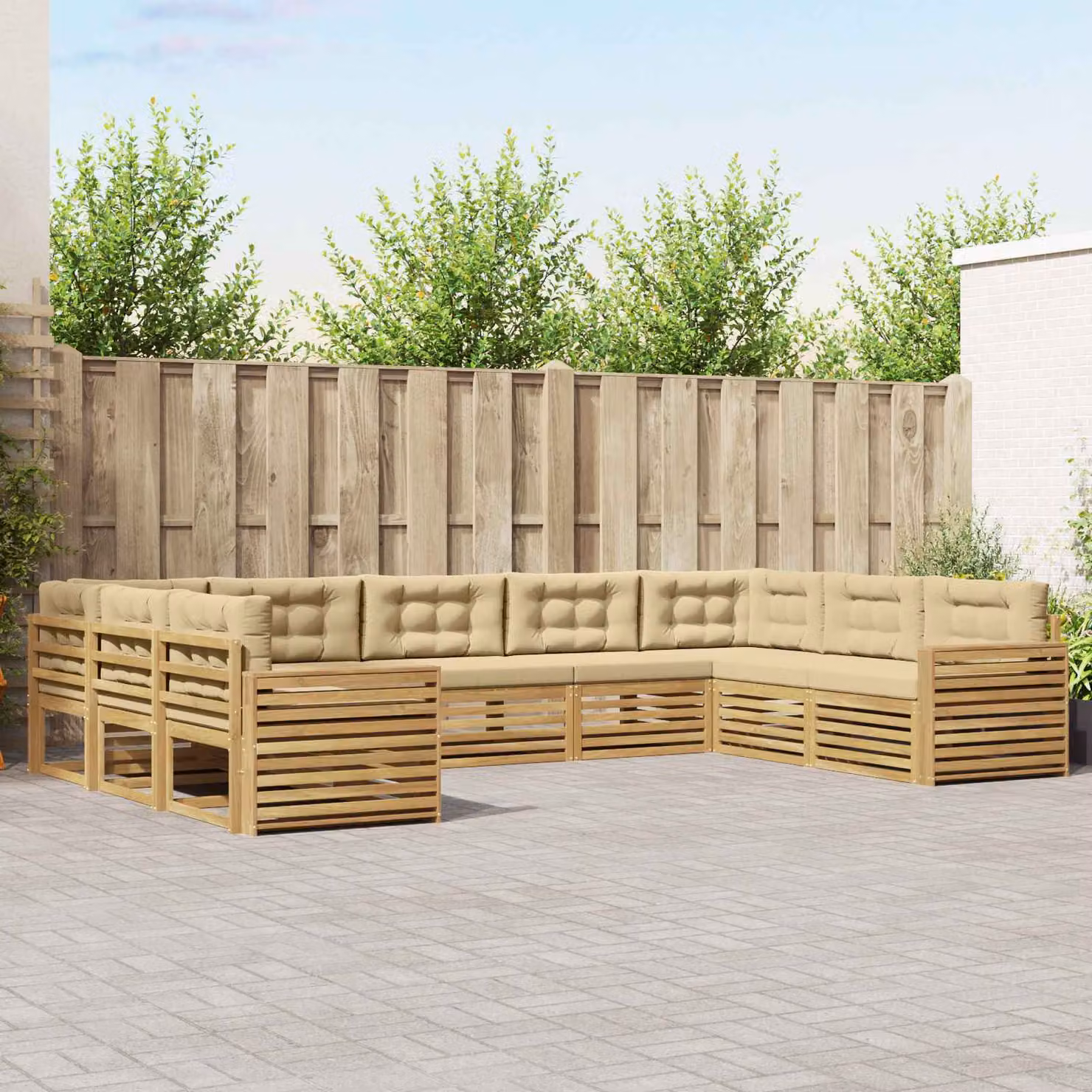 vidaXL Set di divani da esterno a L in legno di acacia con cuscini, Bianco e Beige