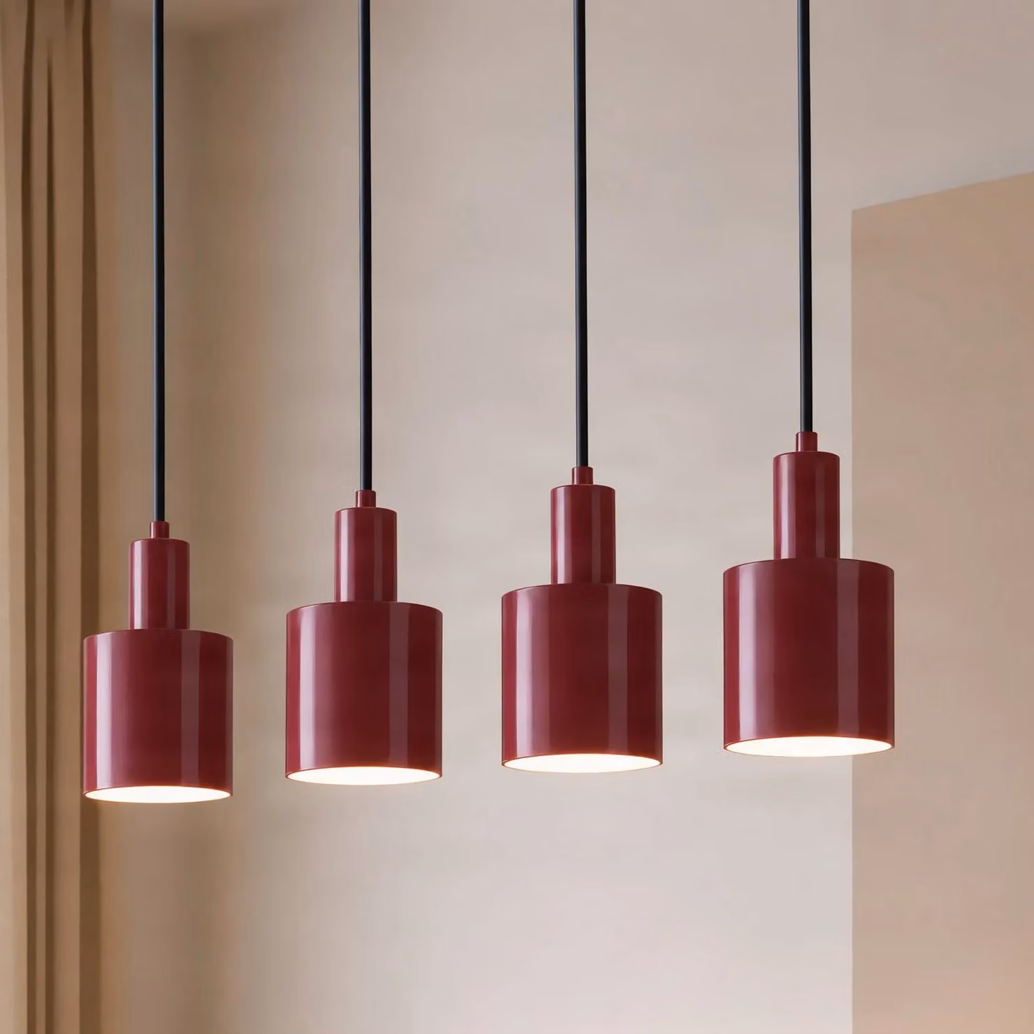 Lampada a sospensione Ovelia Lindby, dimmerabile, Rosso, Soggiorno / Sala da pranzo, Metallo, Moderno, Lampada a sospensione