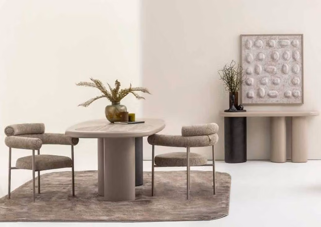 Mobili per il soggiorno: tavolo da pranzo + 2 sedie. Elegante consolle in legno, set da 4 pezzi