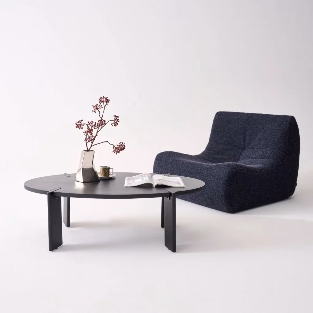 Tavolino ovale in legno di mango massello Sweeek, nero, L: 120 cm, P: 65 cm, H: 35 cm – 2