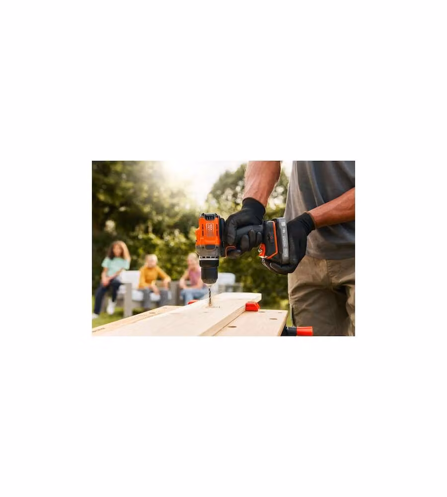 Black+Decker Trapano Avvitatore 18V Arancione 2.0Ah - Batteria Inclusa