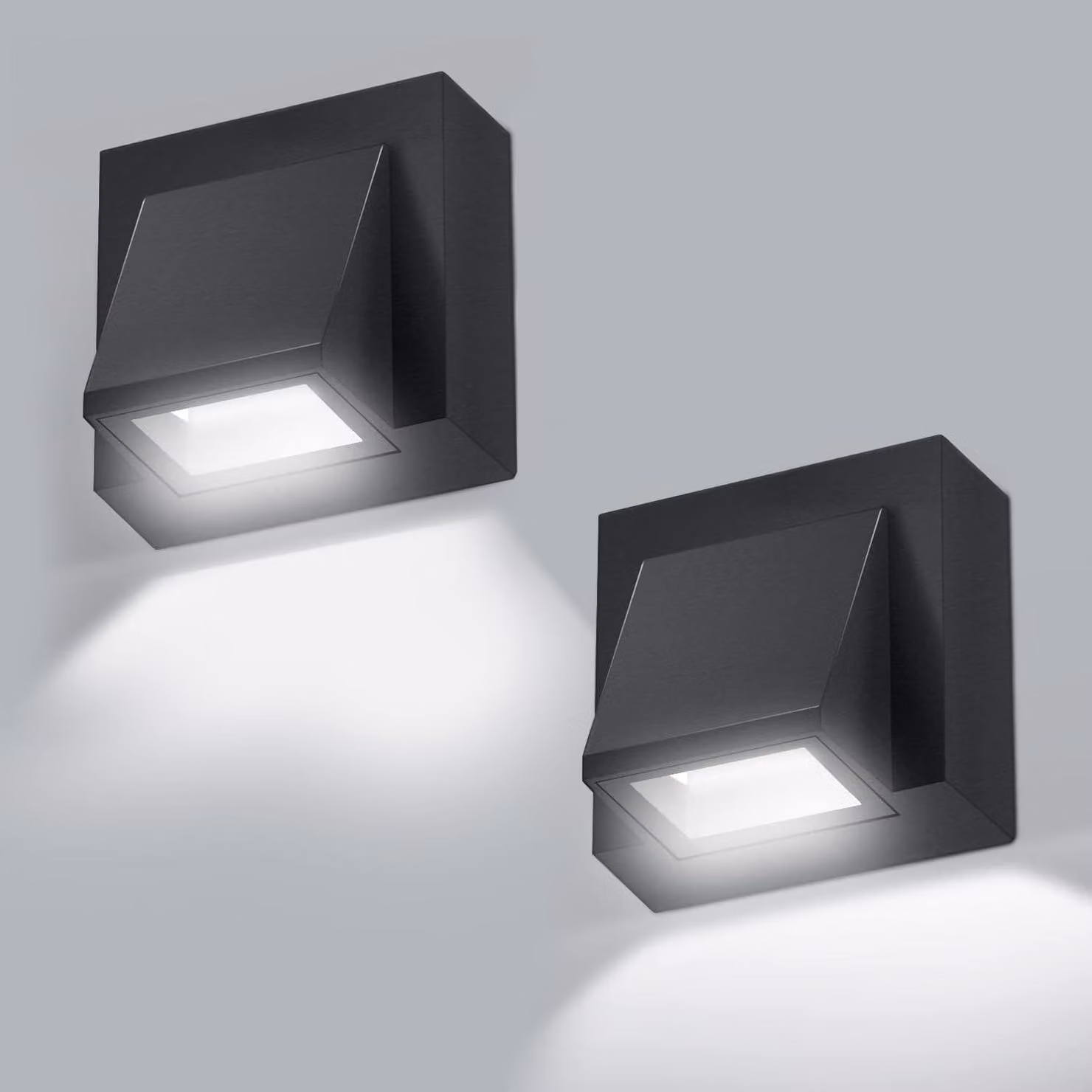 Confezione da 2 lampade a LED per esterni, potenza 5W, temperatura di colore 6500K, grado di protezione IP65, alluminio