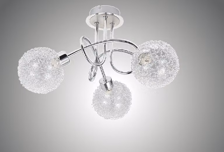 plafoniera a 3 luci con lampadina LED