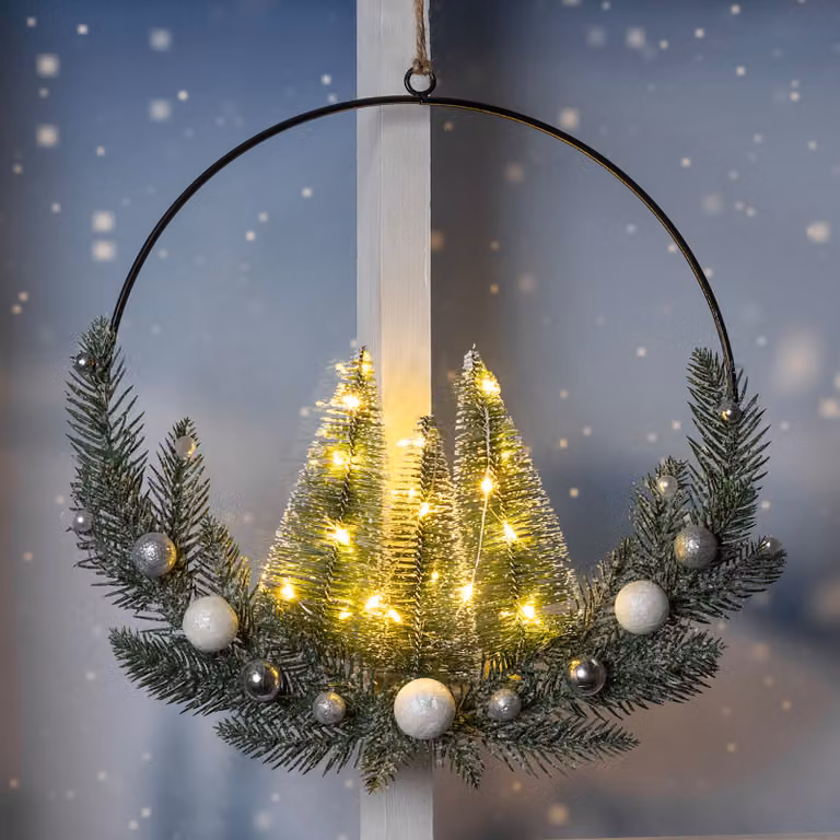 Anello di decorazione invernale da appendere - Ø 30 cm circa - abeti illuminati con LED / batteria