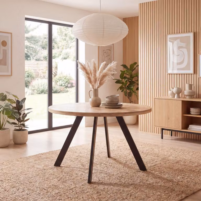 FineBuy Tavolo da pranzo rotondo 120cm in legno massiccio di mango - Gambe del tavolo da pranzo massiccio nero - Tavolo in vero legno per sala da pranzo - Tavolo in legno dal design industriale