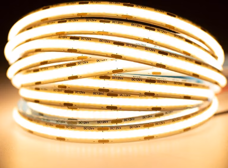 Striscia LED LUMILED 5M, 1920 LED 12V bianco caldo 3000K, striscia LED NEON 50W, striscia LED COB IP65 impermeabile, alta luminosità 5500 lm autoadesiva, striscia luminosa per decorazione cucina esterna, senza alimentatore