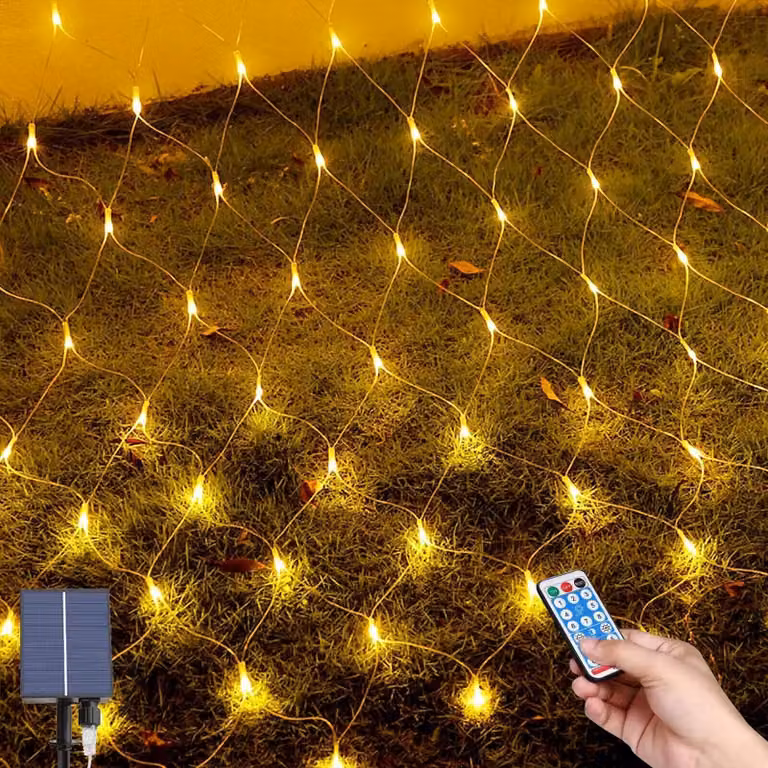 Rete luminosa a LED, dimensioni 1,5x1,5 metri, 96 LED bianco caldo, alimentazione solare, grado di protezione IP65
