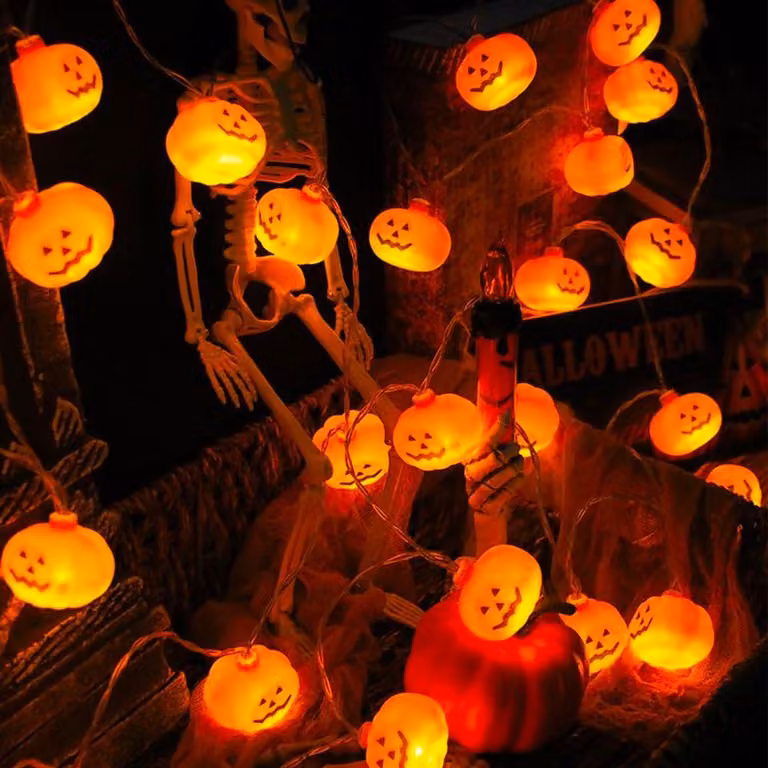 Catena luminosa a tema Halloween, lunghezza 3 metri, 20 LED, forma zucca, grado di protezione IP65