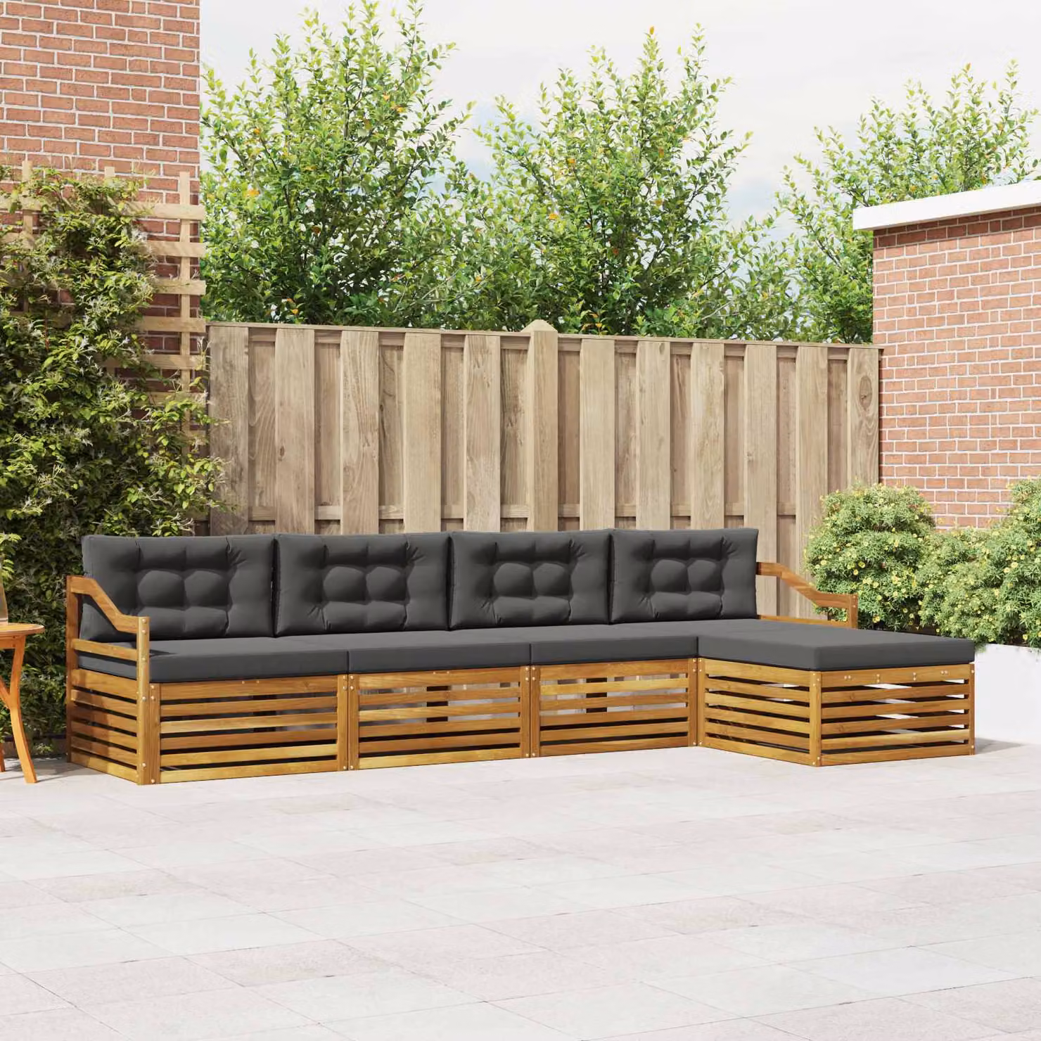 vidaXL Set di divani da esterno a L in legno di acacia con pouf e cuscini, Beige, Antracite e Marrone