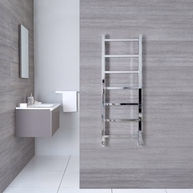 Scaldasalviette Moderno Piatto a Scaletta Cromato 1200x450mm 220W - Termoarredo Bagno - Eton