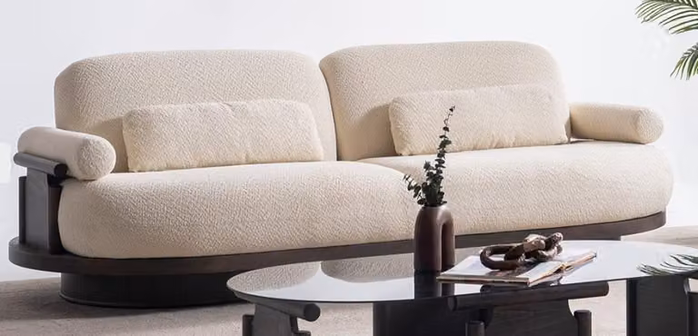 Moderner Braun-Beiger Dreisitzer Luxuriöses Polstersofa Edle Couch