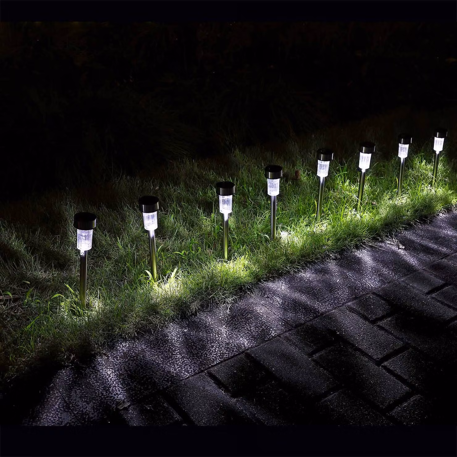 Set di 24 lampade solari a LED Monzana in acciaio inox per giardino e terrazzo, colore argento e nero, Altezza: 37 cm – 4