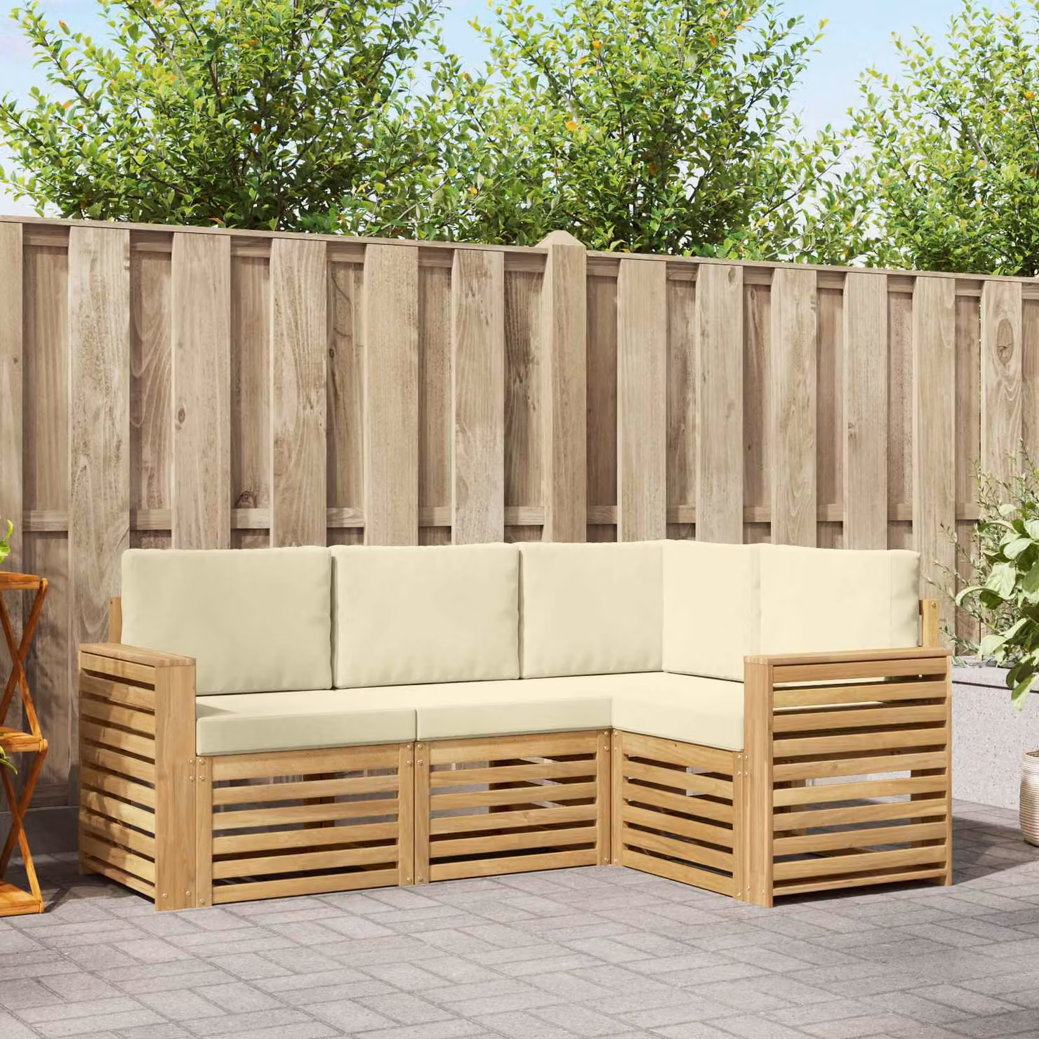 Set di divani da esterno vidaXL 4 pezzi in legno di acacia con cuscini bianchi e beige