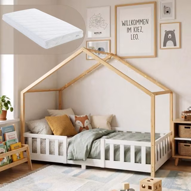 Letto per Cameretta Treviolo a Forma di Casetta in Stile Montessori con Materasso 90x200 cm - Bianco/Naturale [en.casa]