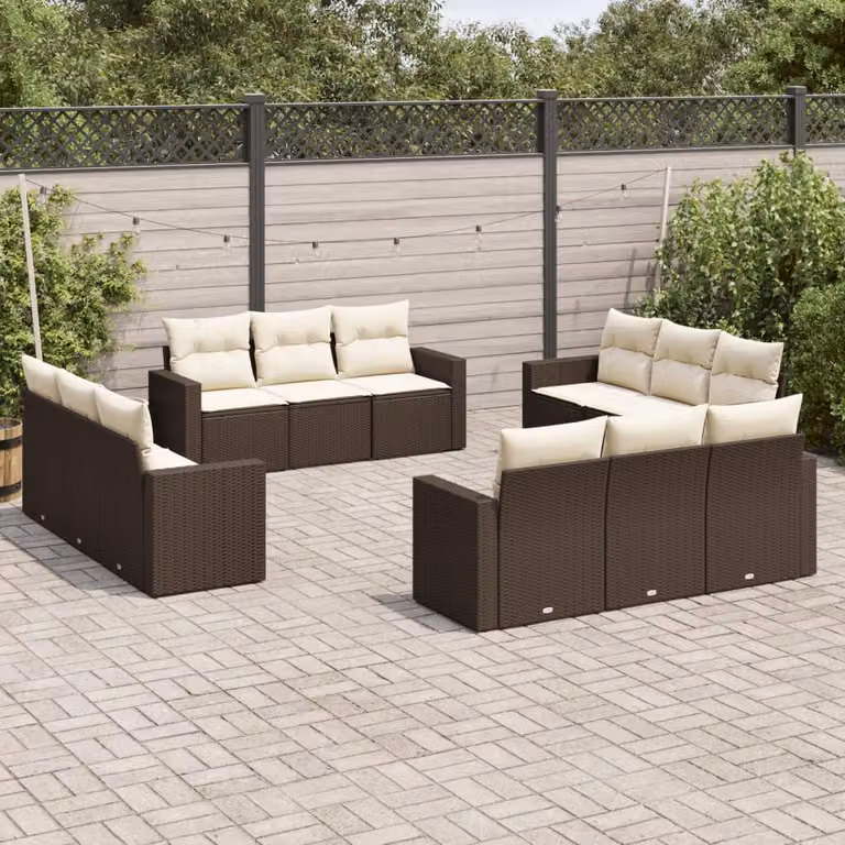 vidaXL Set Divani da Giardino a Forma di L in Polyrattan Marrone con Cuscini Bianchi e Imbottitura Removibile