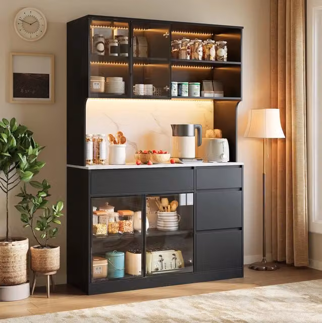 Credenza alta ULEVR 120x40x180 cm con LED, cassetti, vani aperti e inserti in vetro, bianco e nero