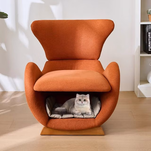 Poltrona Lounge REDOM in tessuto rosso mattone e legno con nicchia per animali L 66 cm, P 69 cm, H 76 cm – 1