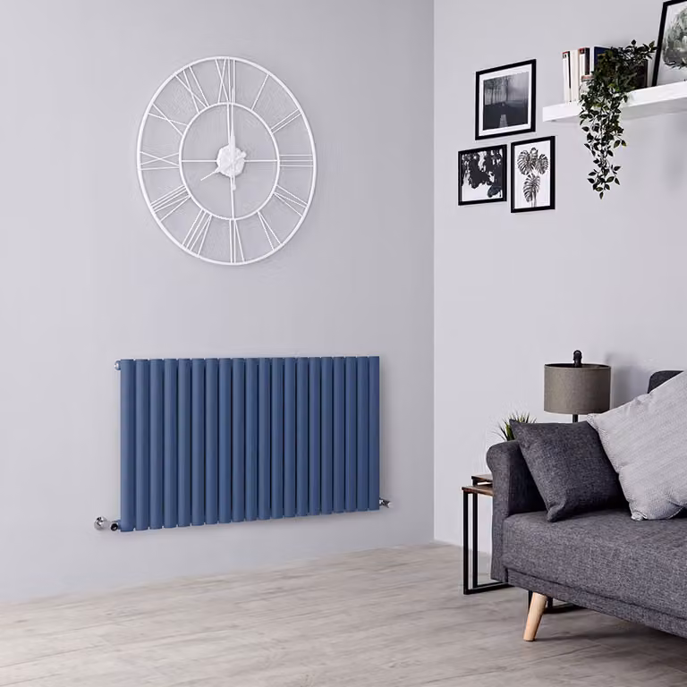 Radiatore di Design Orizzontale  Blu (Deep Sea Blu) -  635mm x 1180mm  - Pannello Singolo  - Revive