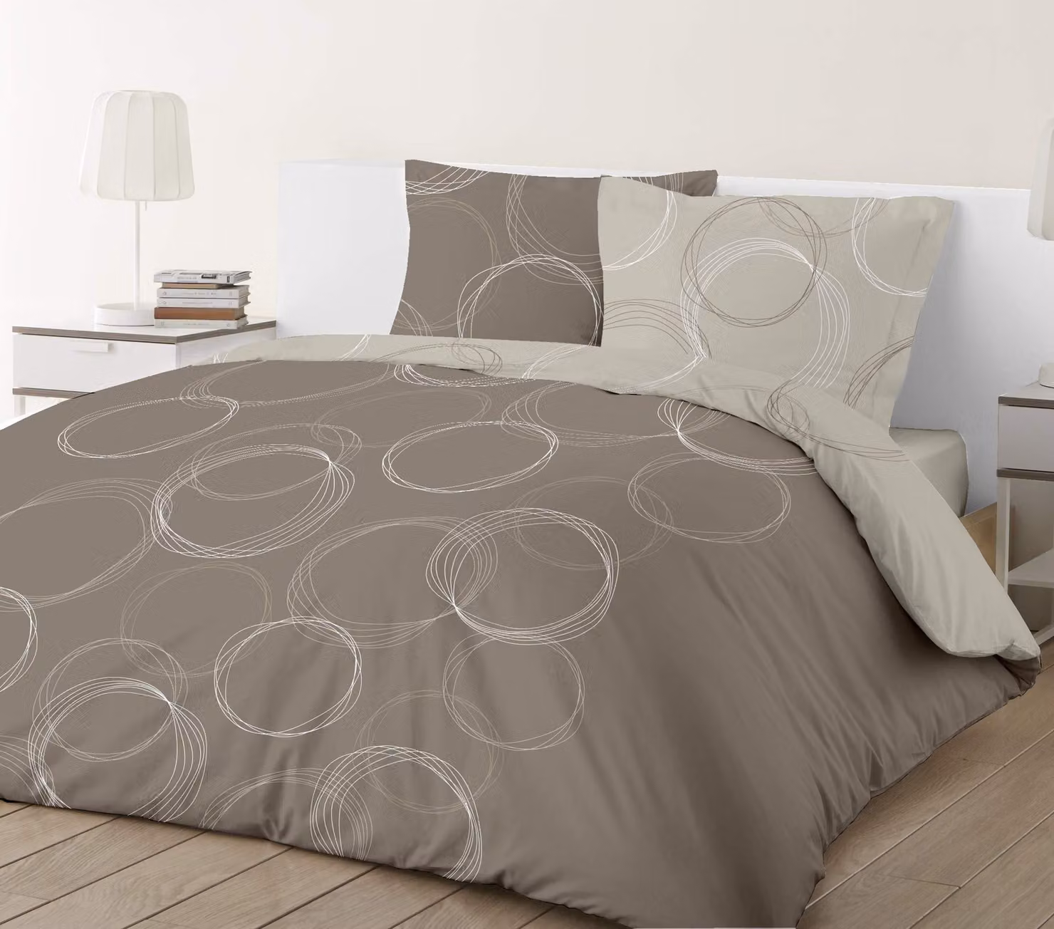 Omgoods - Set di lenzuola con copripiumino e federe in 100% cotone