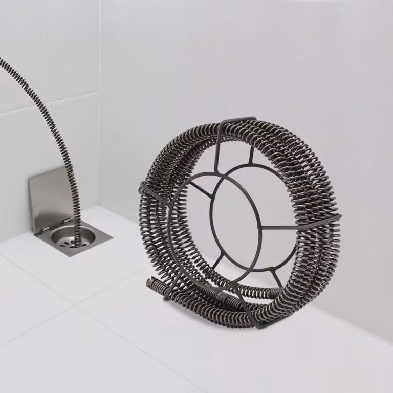 Detergente per scarichi - Spirale per la pulizia dei tubi - Diametro 22 mm - Lunghezza 7 metri - Realizzata in filo di acciaio - Adatta per scarichi e WC - Contro le ostruzioni più ostinate