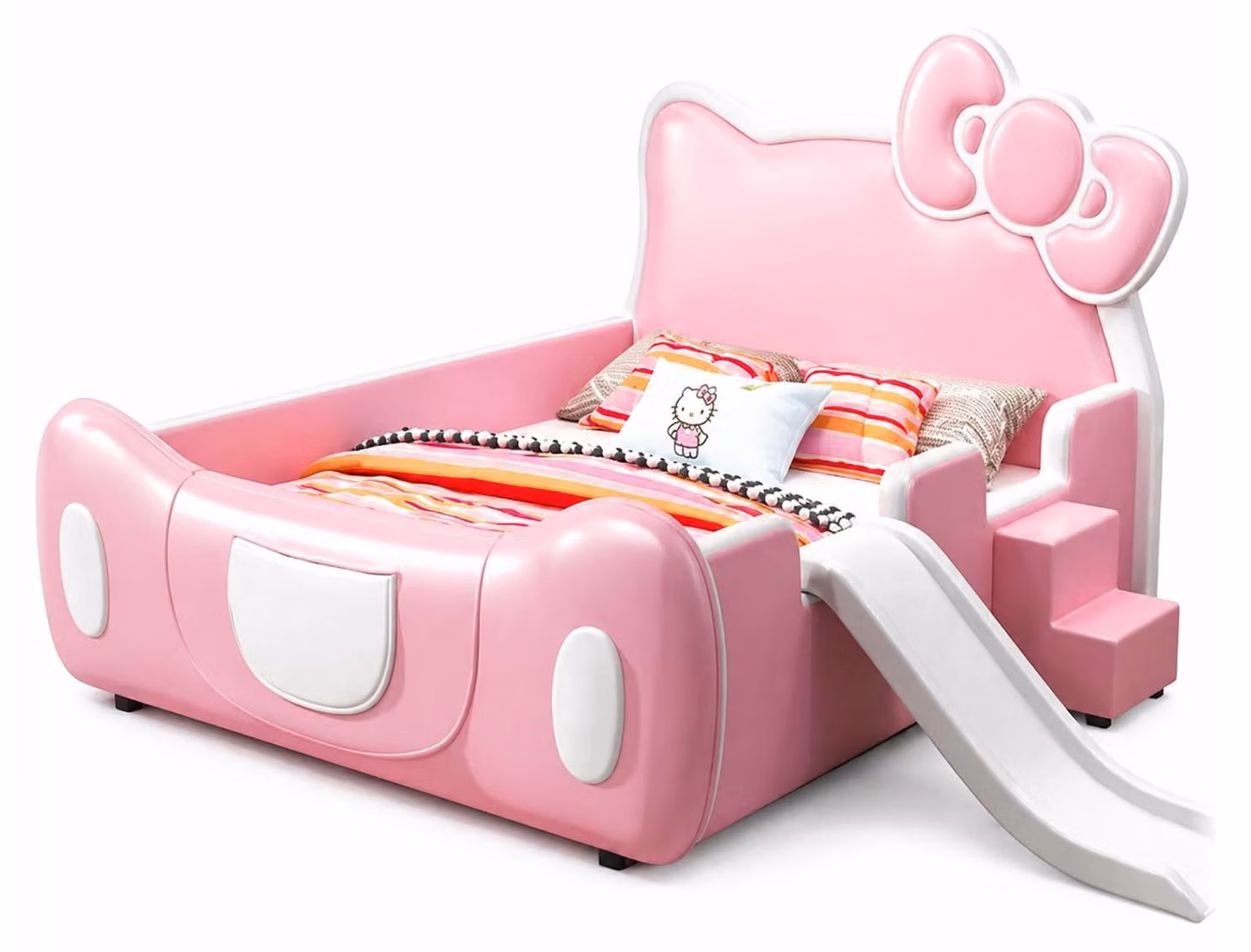 Letto per bambini rosa con scaletta e scivolo. Letto a tema Hello Kitty per bambine